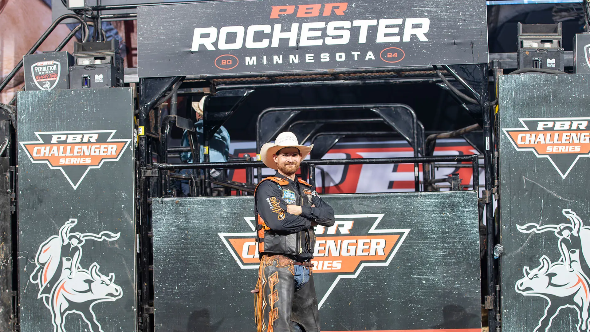 Wyatt Rogers leads after opening night of PBR Rochester