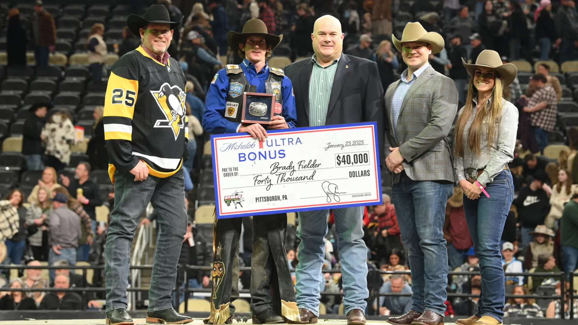 Brady Fielder climbs to No. 1 by winning in Pittsburgh to cap PBR’s sell-out debut weekend at PPG Paints Arena