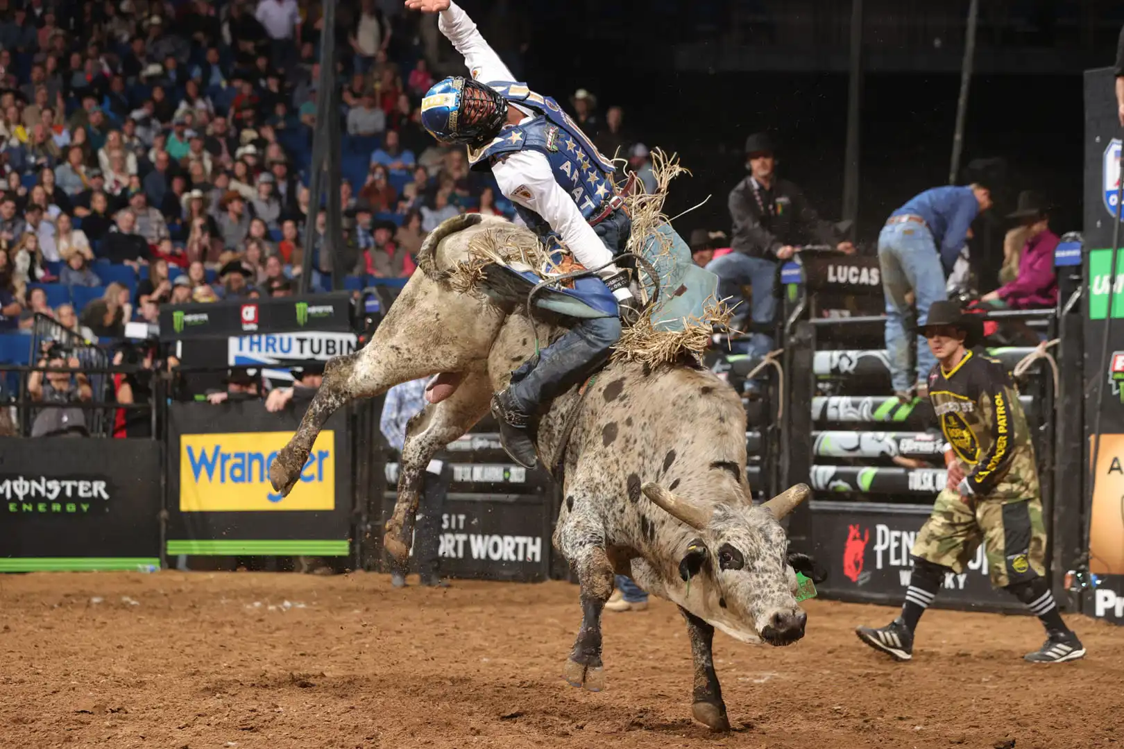 2db2939e-9edb-4a72-b6bd-568704f86a7b