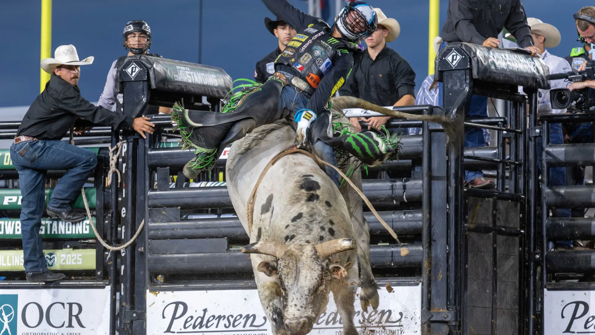Daylon Swearingen wins round 1 at inaugural ‘Best of the West’  CSU PBR Last Cowboy Standing at Canvas Stadium in Fort Collins