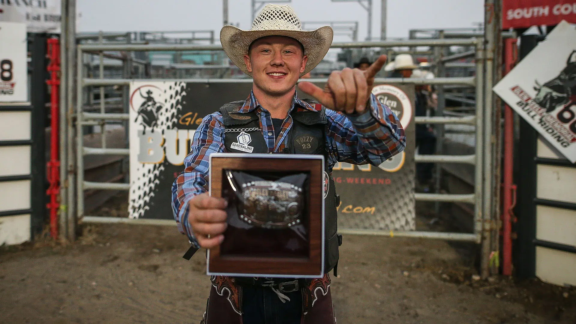 Ashton Sahli sweeps competition in Stavely, Alberta, to win coveted PBR Canada Glen Keeley Memorial Bull Riding