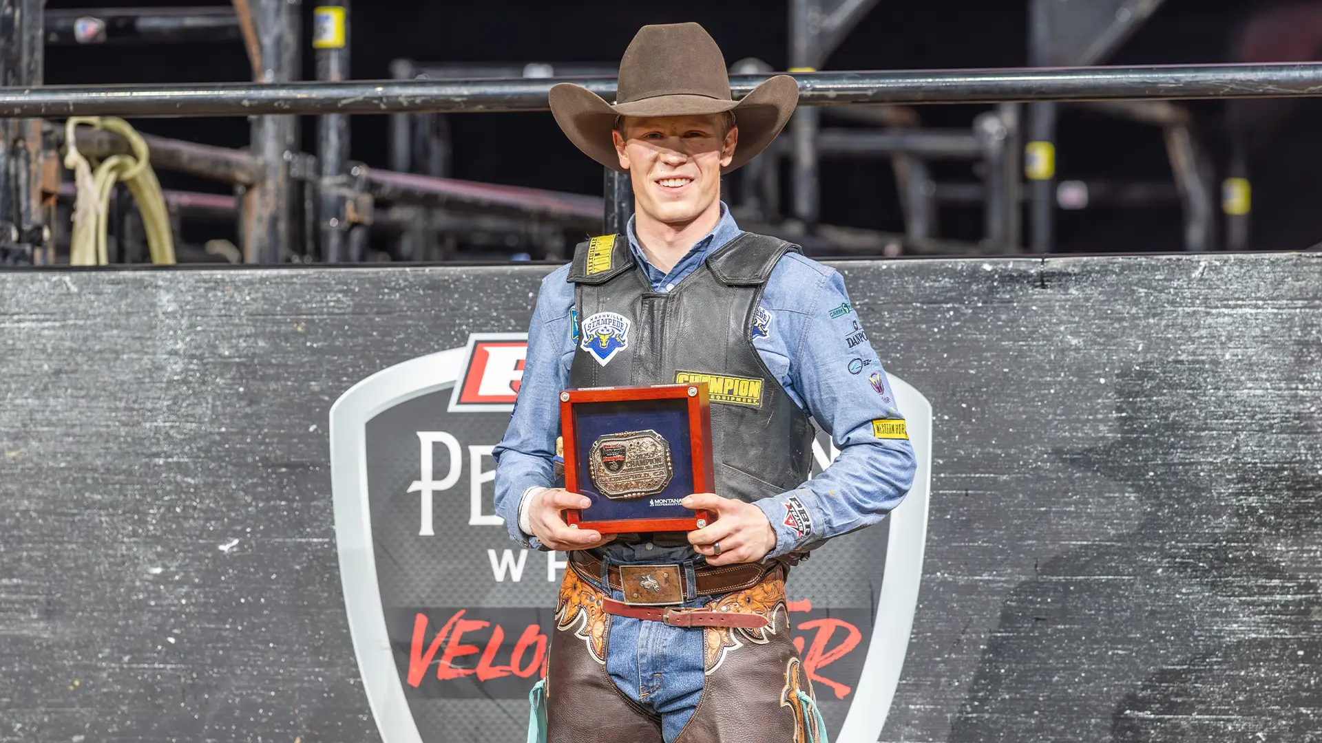 Briggs Madsen collects first win of 2025 season at Pendleton Whisky Velocity Tour’s PBR Bakersfield