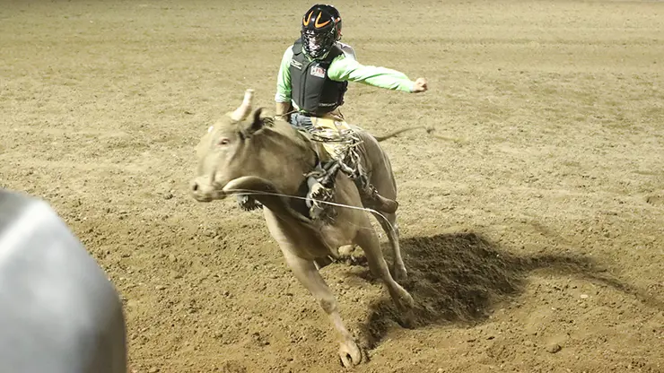 Herrera takes over aggregate lead at National High School Finals Rodeo