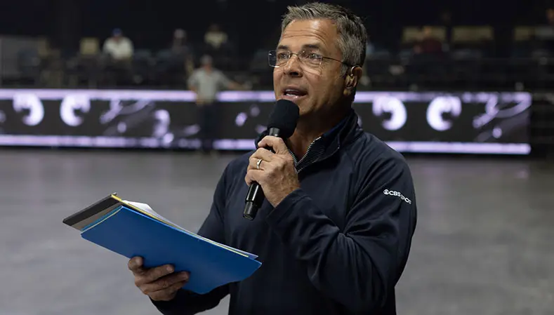 Decorated sportscaster Allen Bestwick joins PBR Team Series TV broadcasts