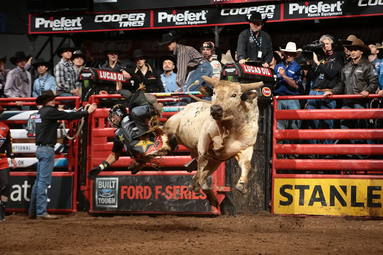 7f1e82f5-4e24-4d2b-9ec7-5d2e92e24cae