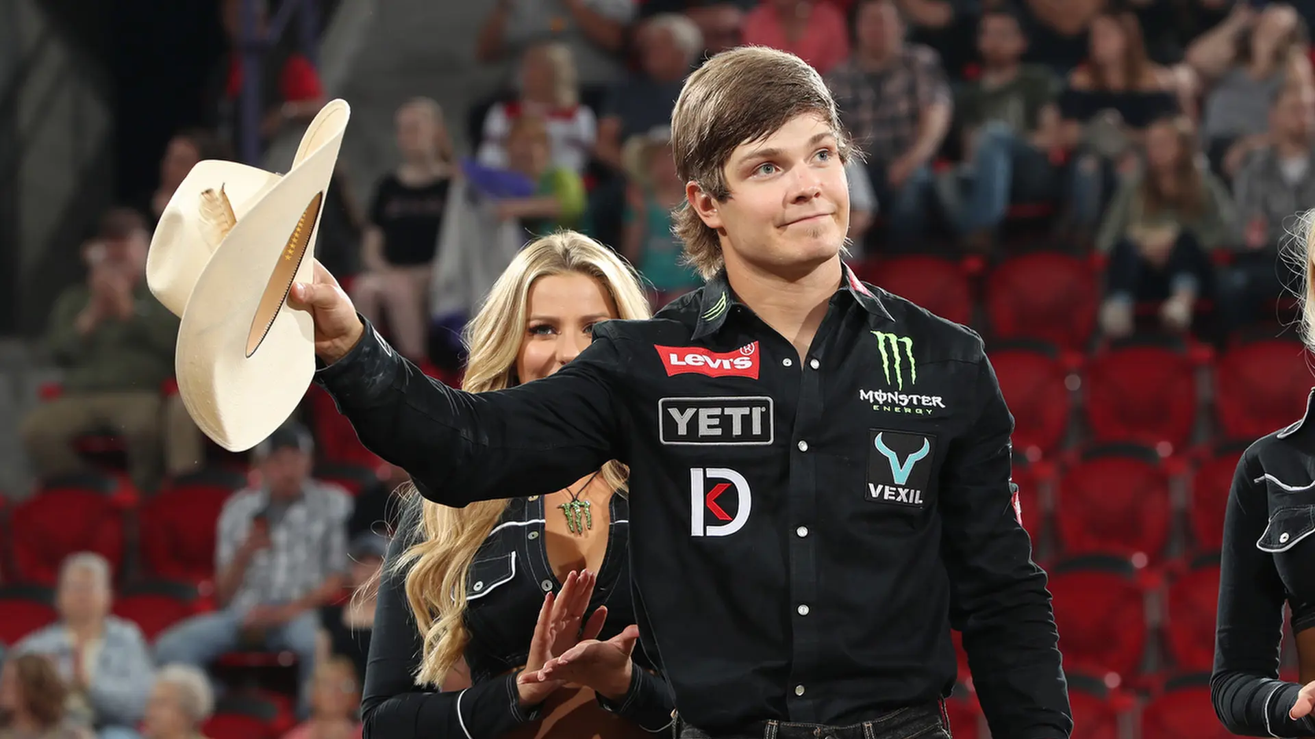 Kolbaba wins Green Bay Round 1