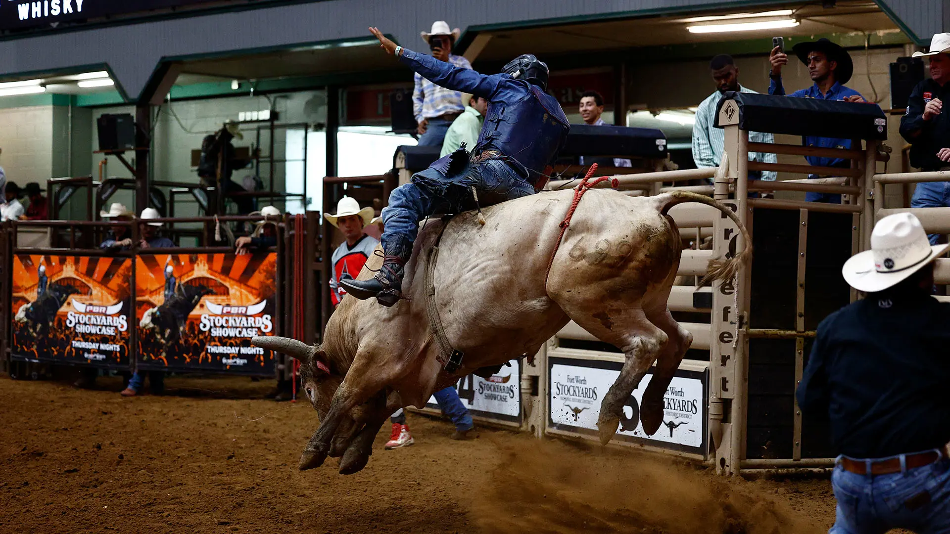 Carlos Gomes Junior rides supreme at PBR Stockyards Showcase