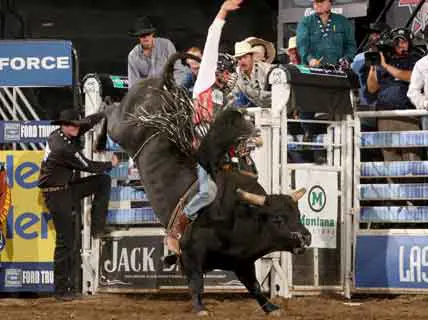 Mauney Takes Round One in Reno!