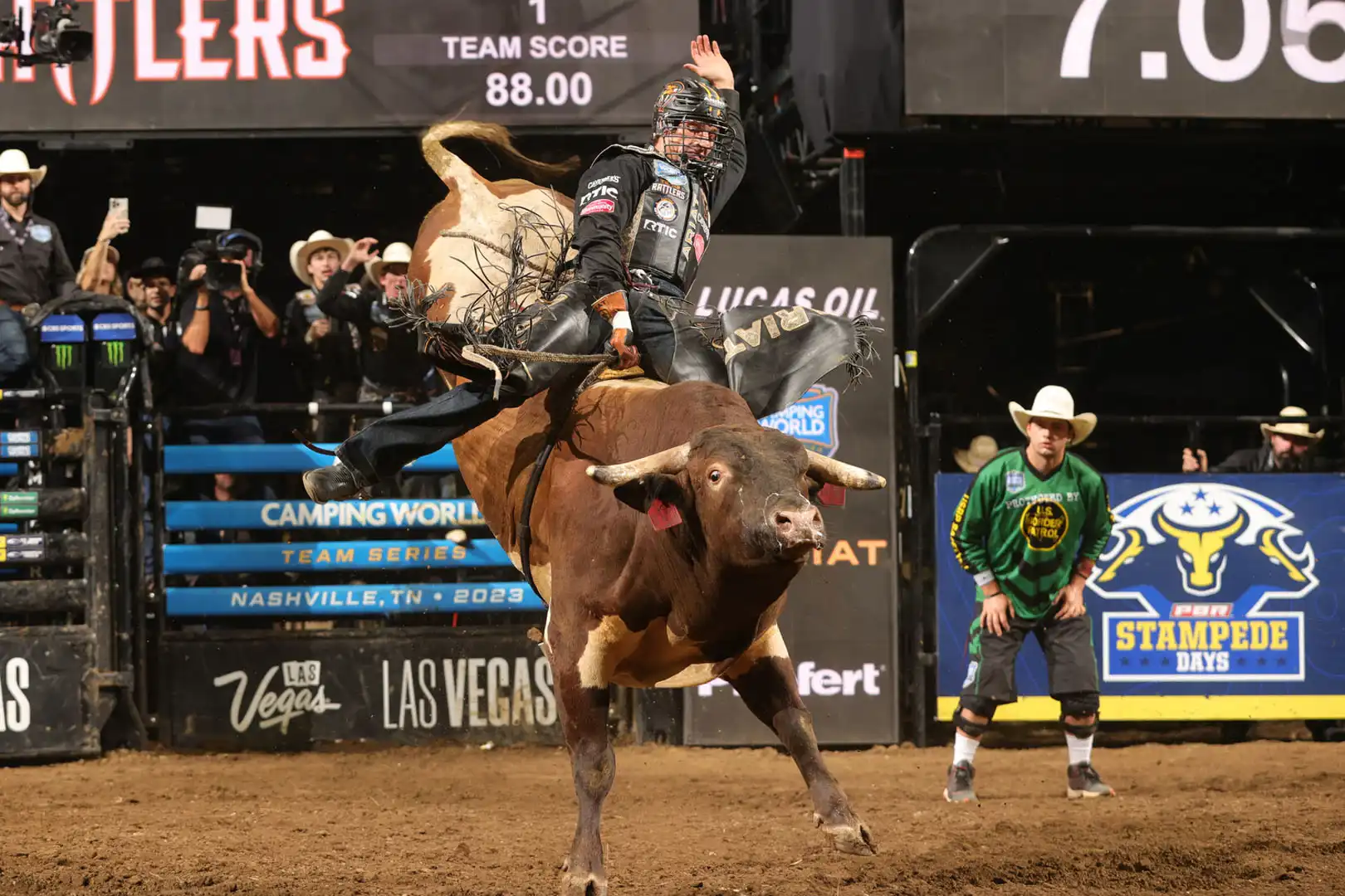 a7e0df52-e8e7-4625-bd04-5454fff29c88