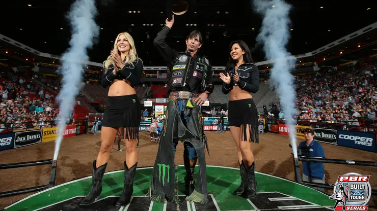 Mauney wins Round 1 of Ty Murray Invitational 