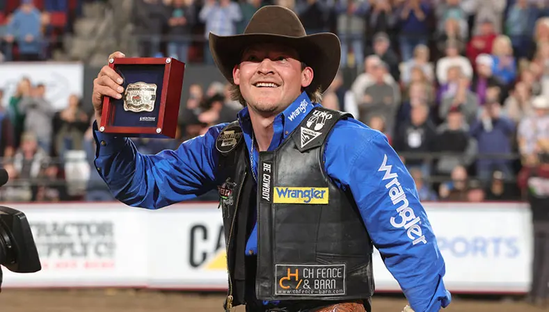 Montana cowboy Louis wins final 2022 regular-season UTB event in Billings
