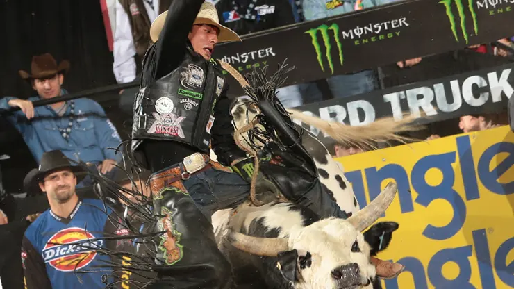 Mauney wins Round 4 of World Finals