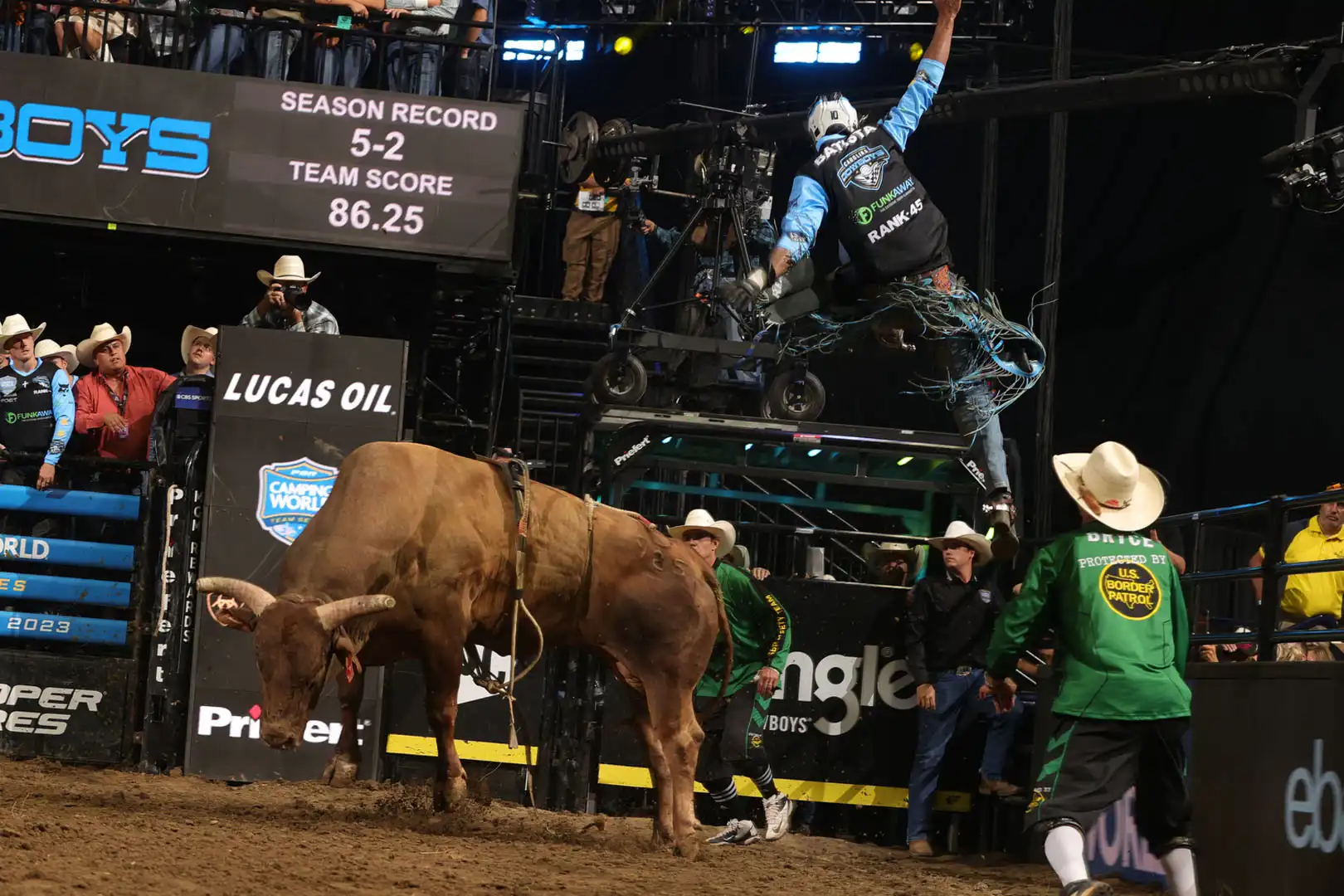 e73892d7-9187-40ec-8938-db48e6913ee7