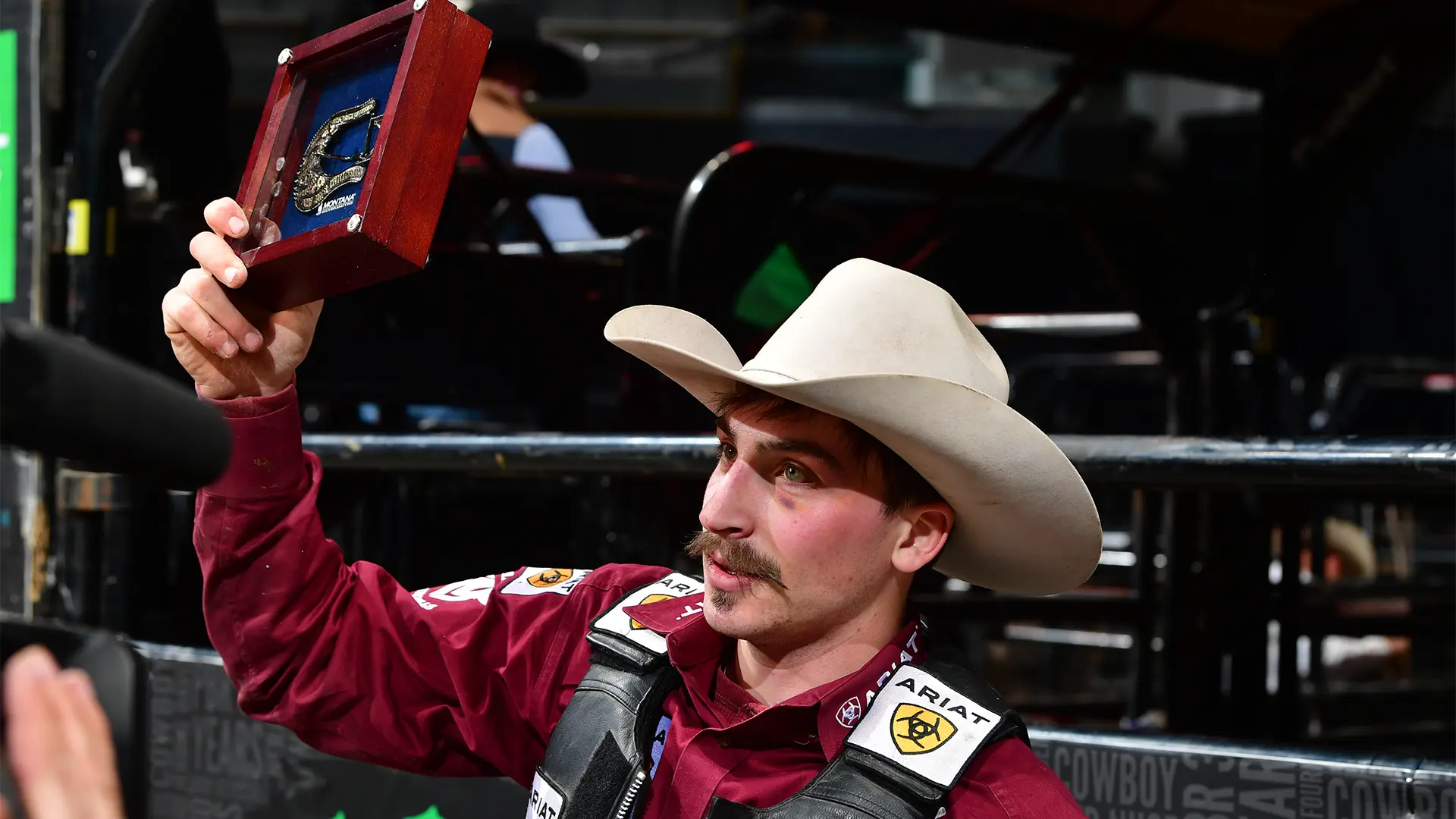 World’s top bull riders return to Indianapolis during 2024 UTB season