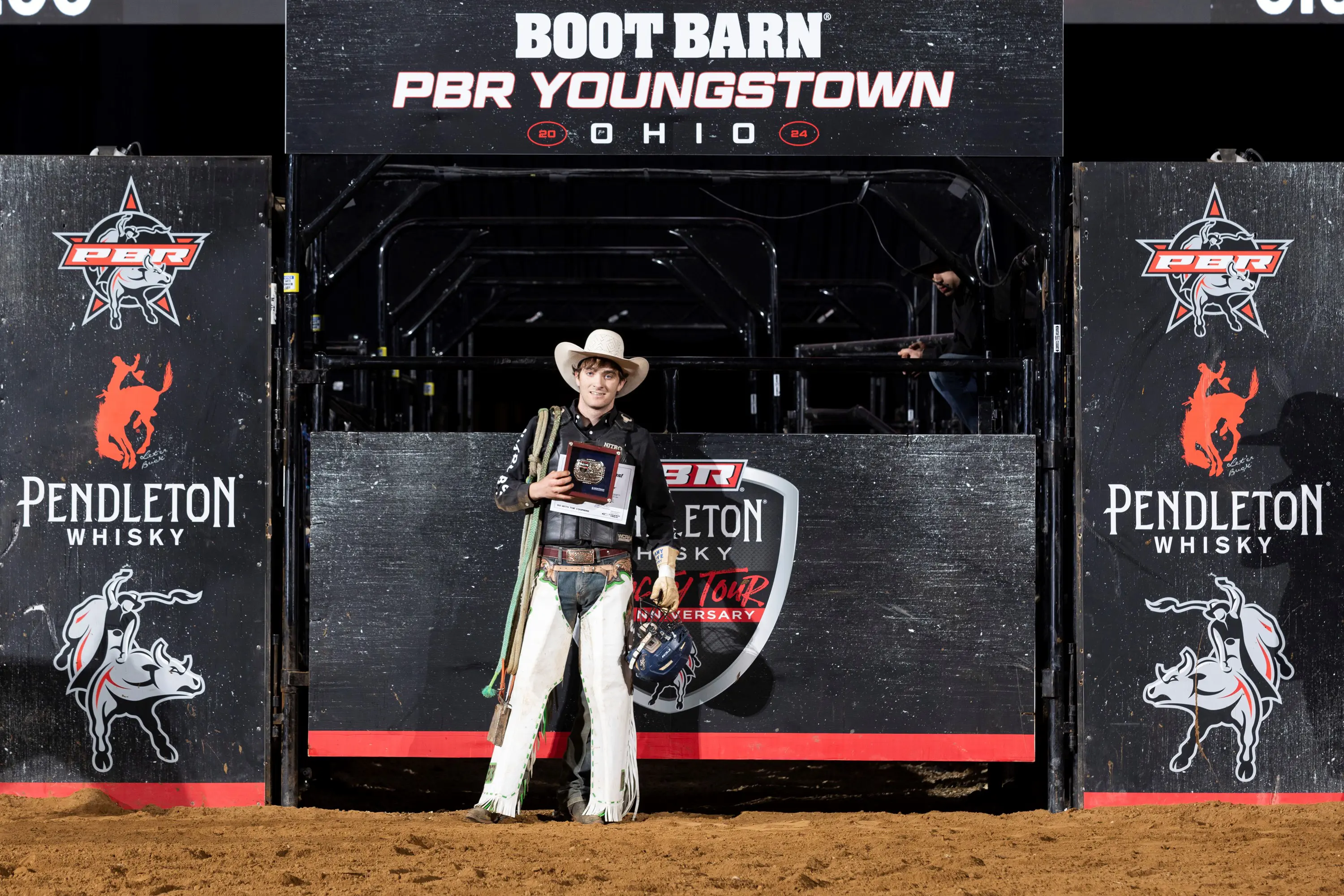 Flawless Dawson Branton wins Boot Barn PBR Youngstown at sold-out Covelli Centre
