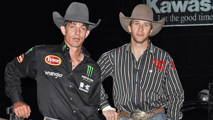 Mauney vs. Harris matchup leads to social chatter