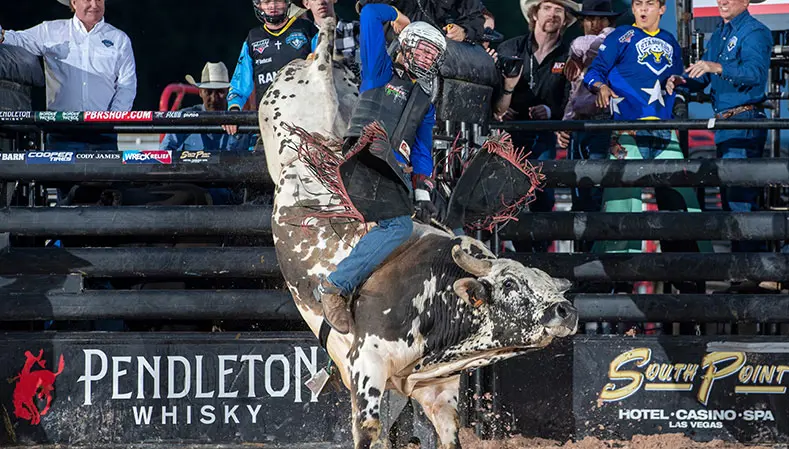 South Dakota high school champion Moody leads Nashville to victory ahead of PBR Sunday at Cowtown Coliseum