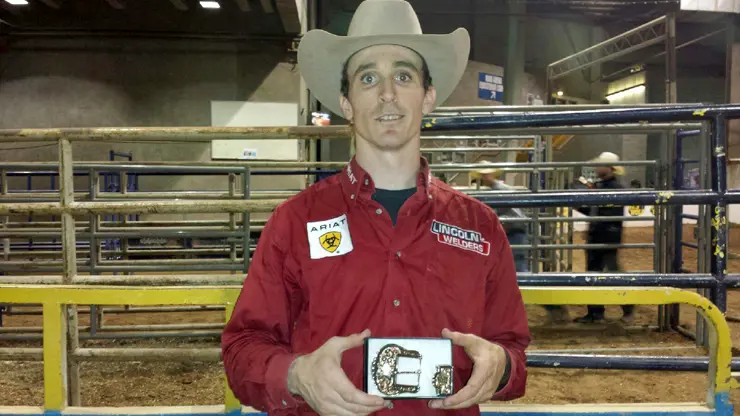Hupp takes Denver Rodeo All-Star event