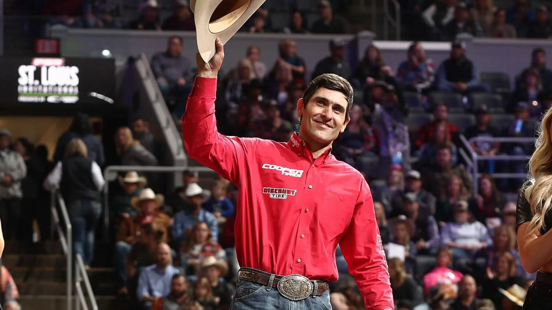 Three-time World Champion Silvano Alves wins Round 1 in St. Louis via monstrous 90-point ride