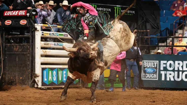 Rookie Gay gets first career Built Ford Tough Series win in Tulsa