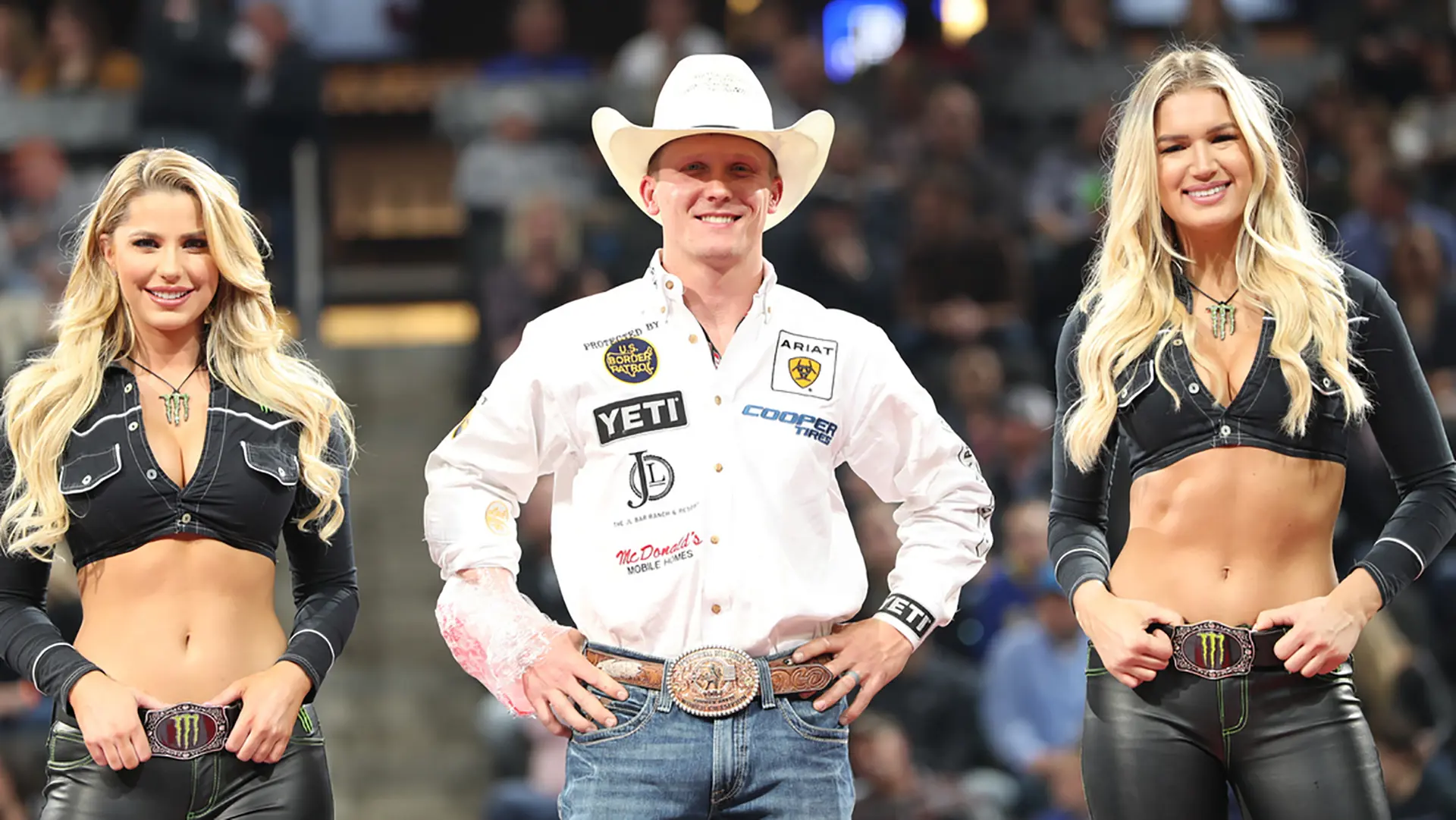 Davis wins Round 1 in Sioux Falls