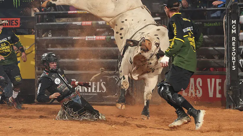 West may sit out a few weeks with partially dislocated shoulder; Alves released from hospital