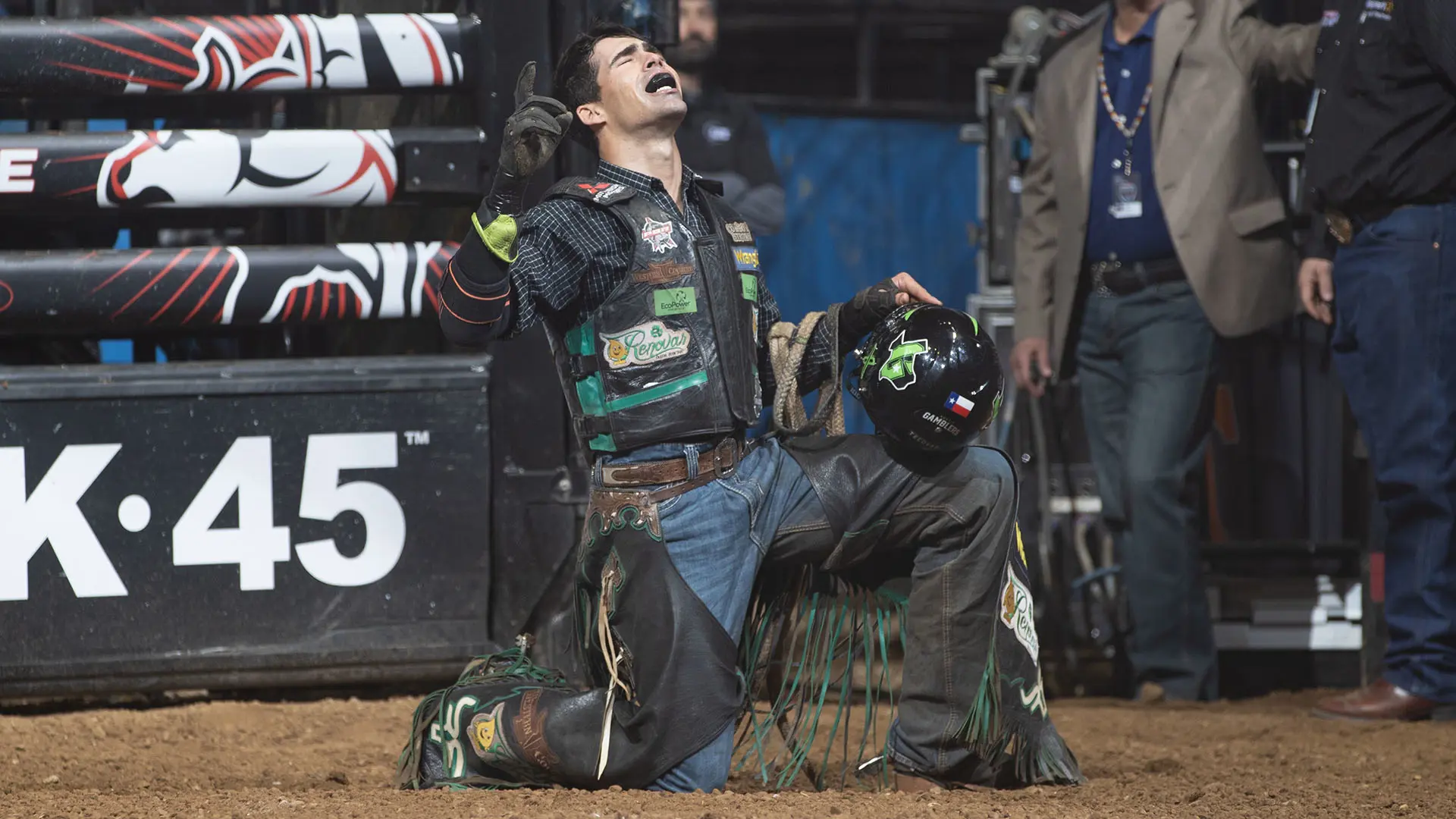 Jean Fernandes Pereira wins PBR Stockyards Showcase