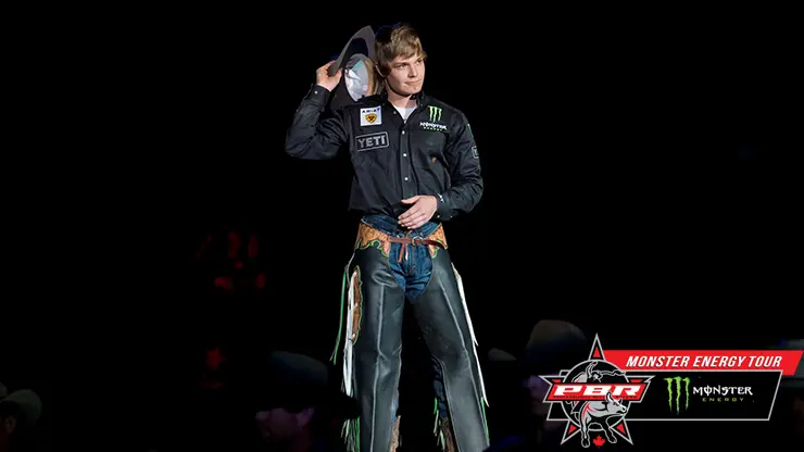 Kolbaba takes Round 1 in Quebec City