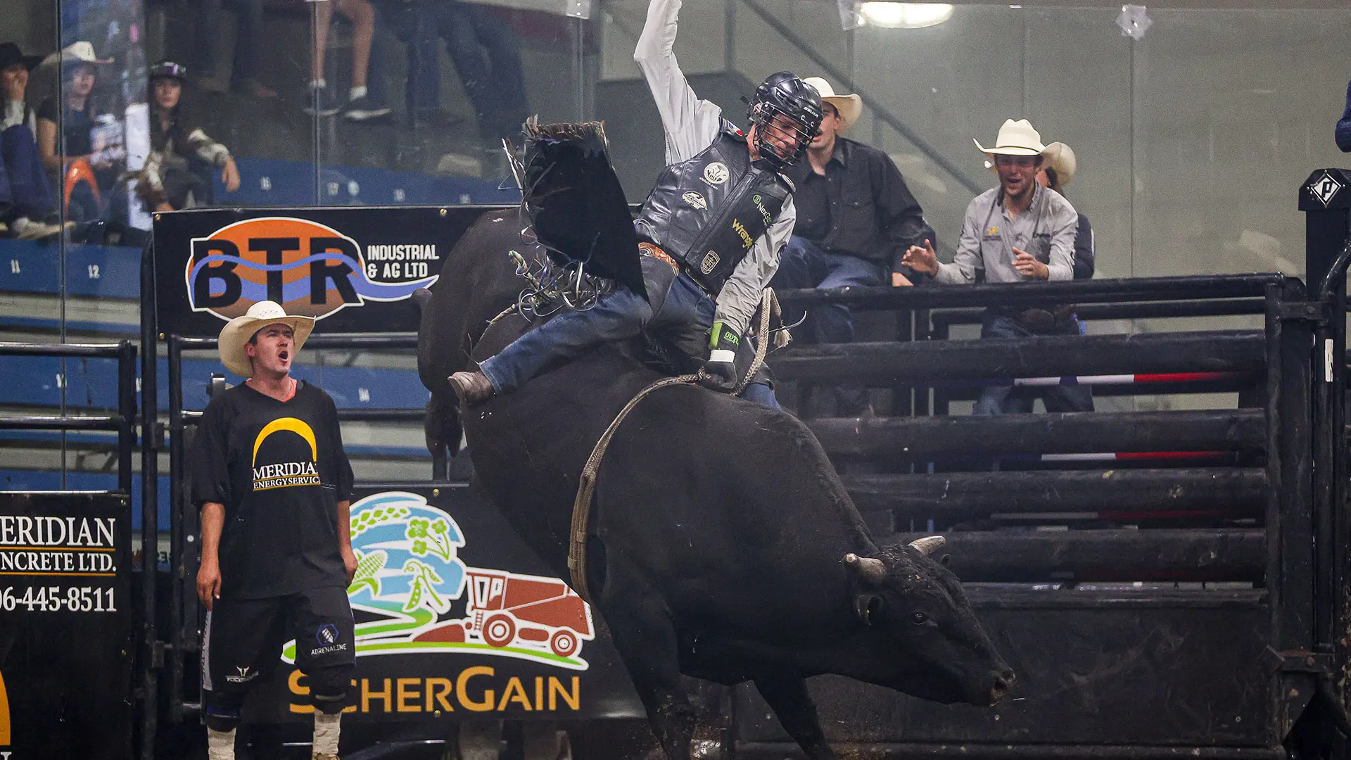 Jared Parsonage sweeps the competition in North Battleford, Saskatchewan, to win the Canadian Touring Pro Division’s McDonald’s Colby Cave Memorial PBR Classic