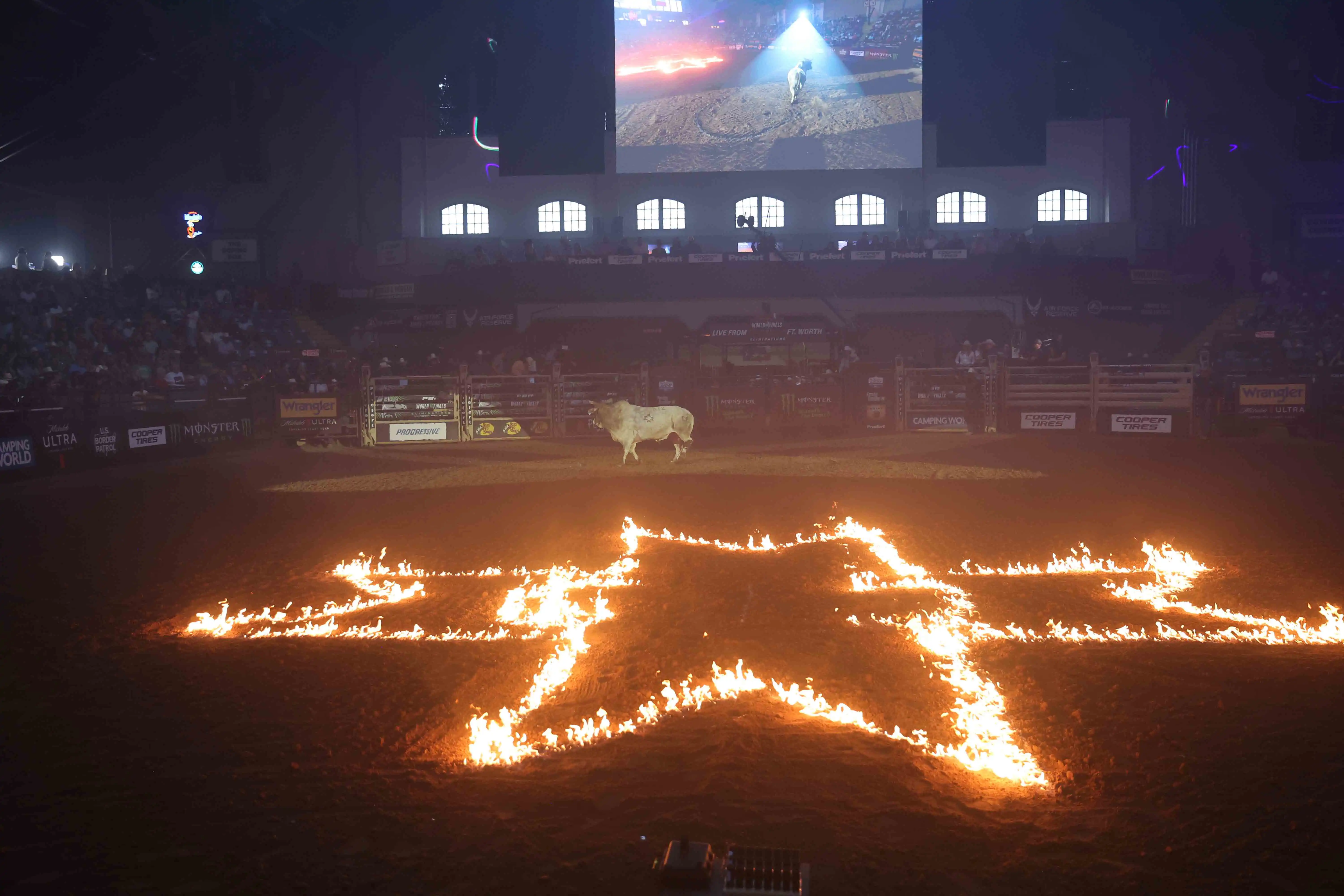 25 LIVE Fort Worth 02 024 (1)