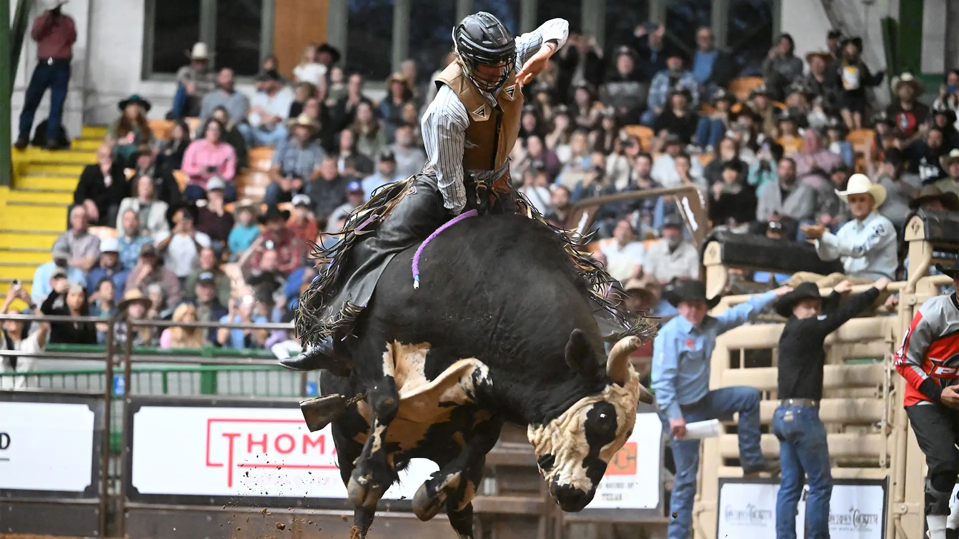 Texan Colton Burkard covers two to win PBR Stockyards Showcase