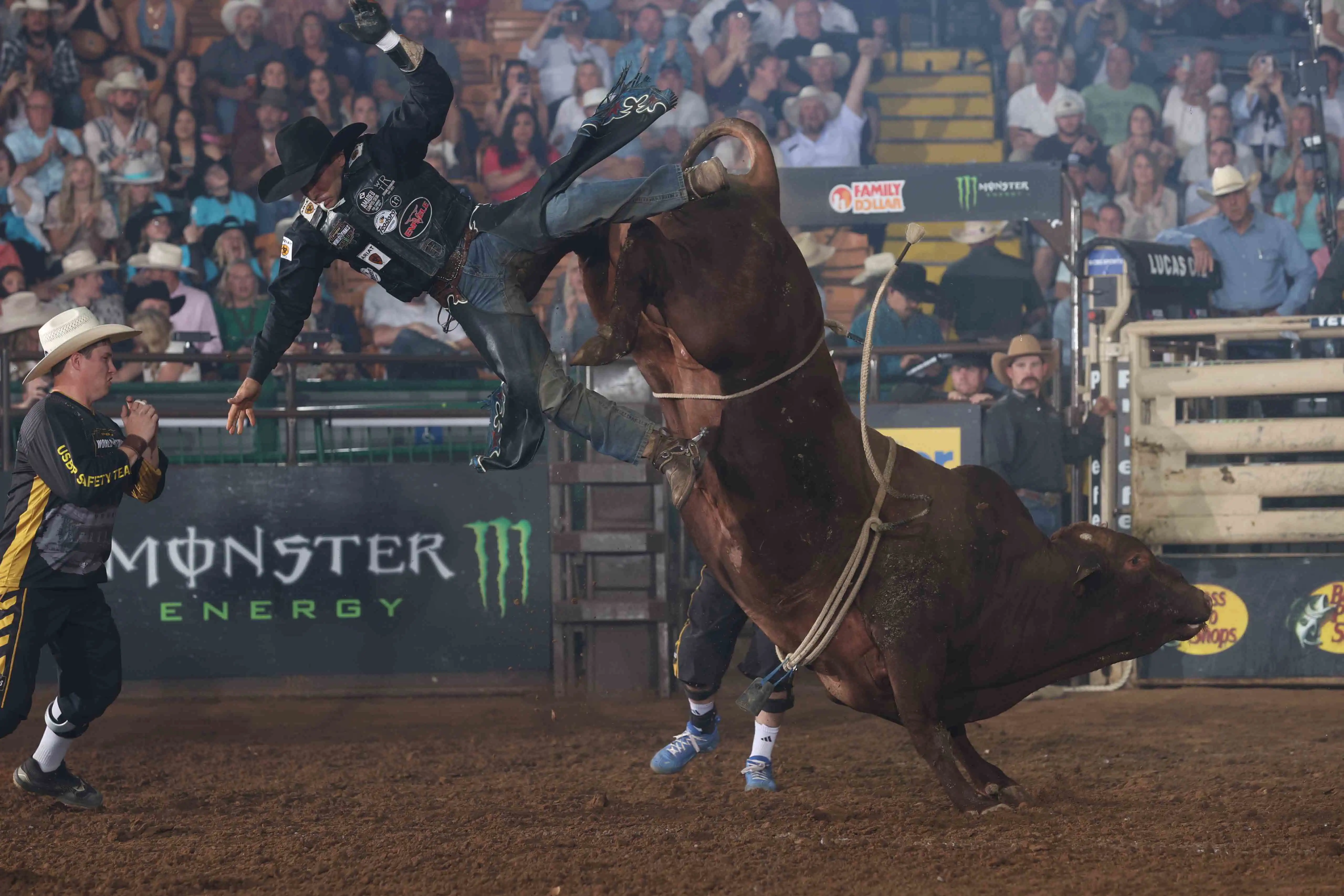25 LIVE Fort Worth 03 091