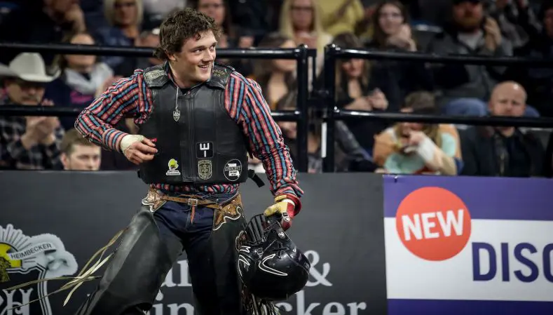 Flawless Nick Tetz wins Kinsella Graveldome Bullarama