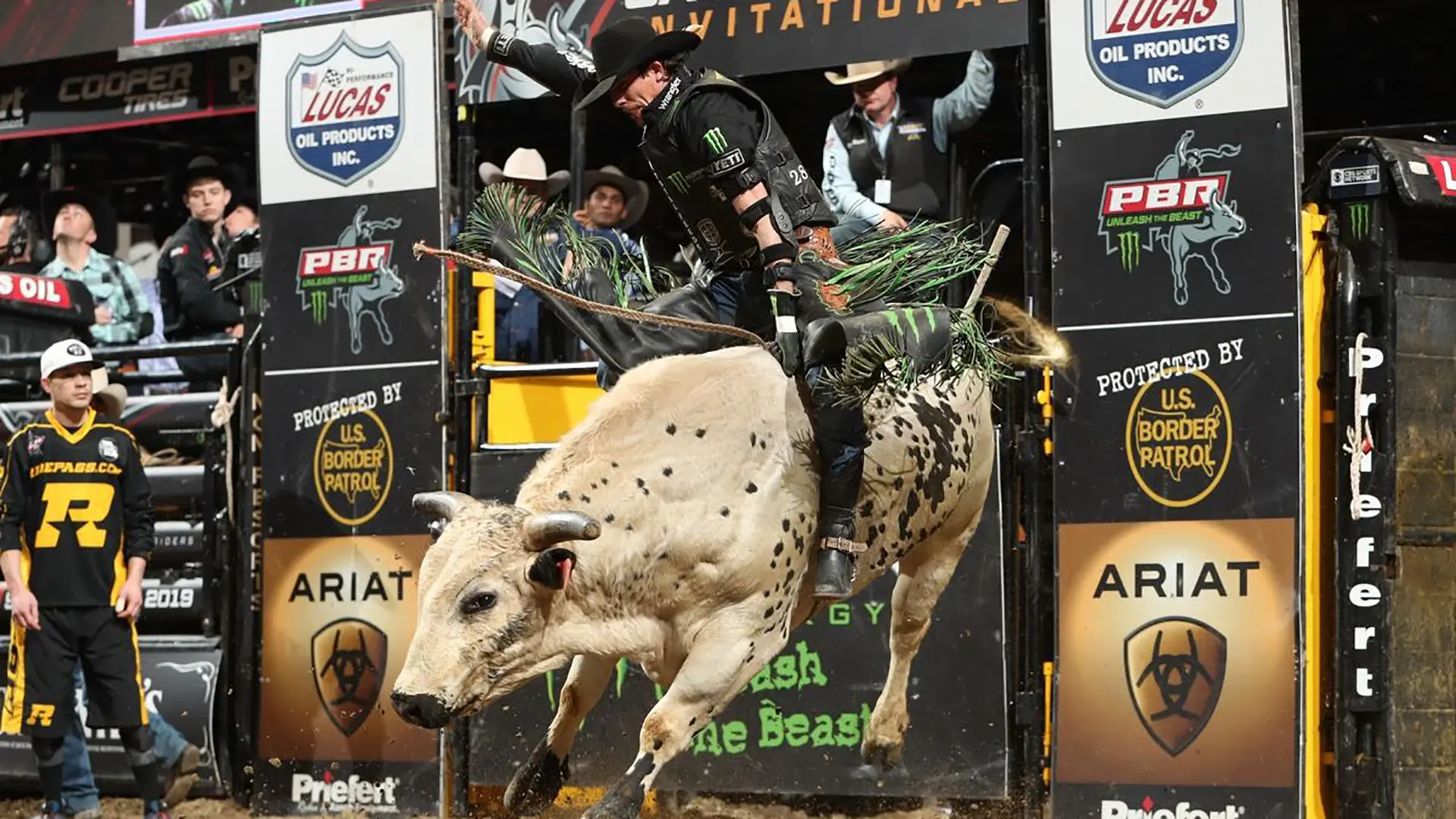 Mauney and Outlaw to get X-rays