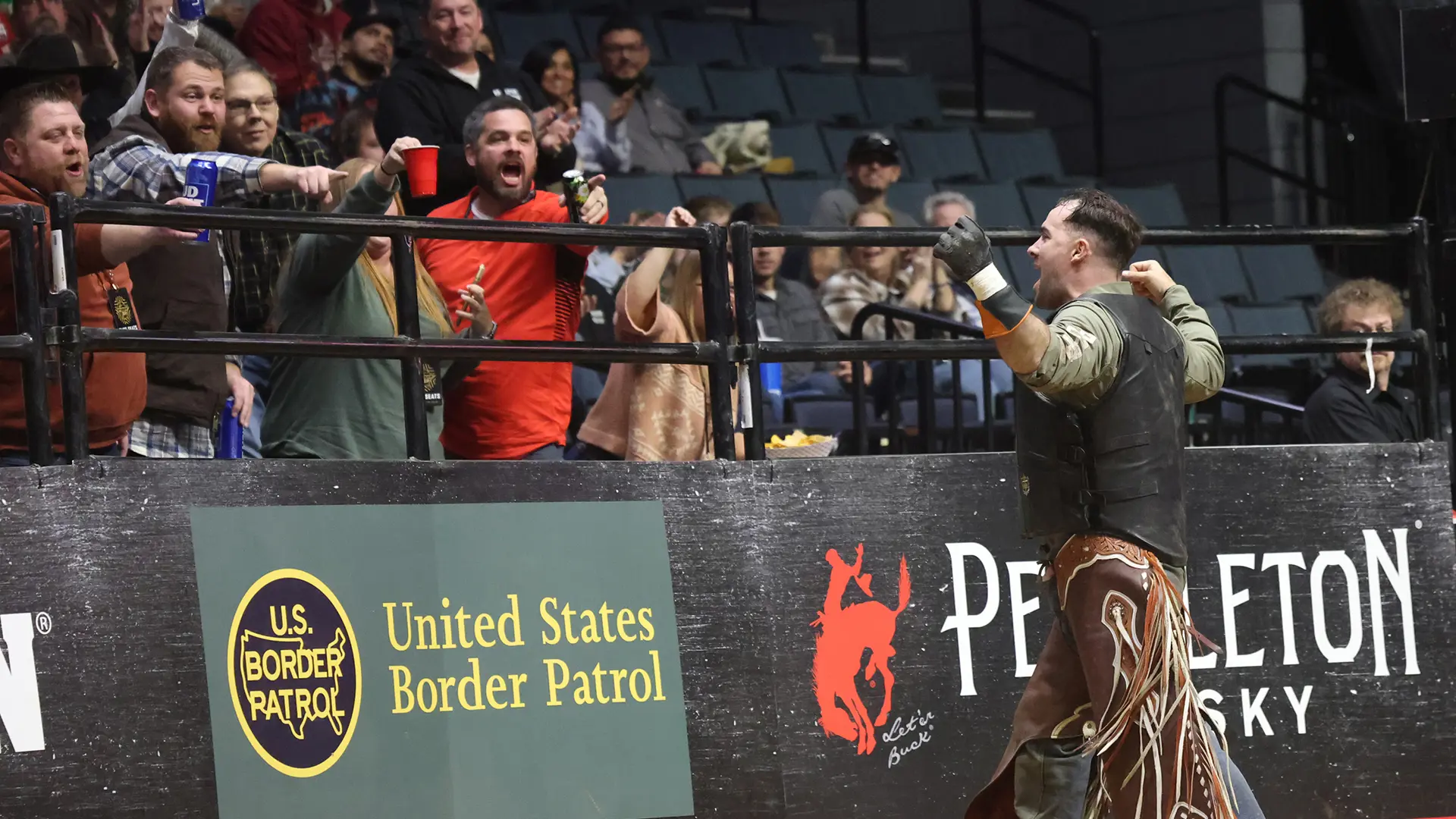 Flawless Marcus Mast wins PBR Grand Rapids