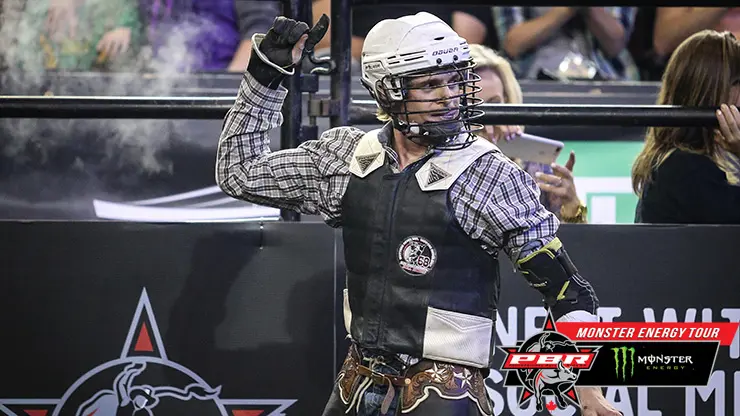 Casper wins Monster Energy Tour event in Ottawa 