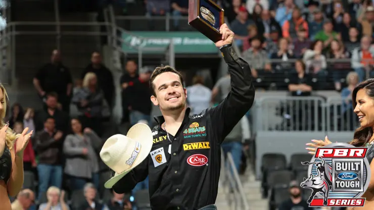 Triplett wins in Sioux Falls