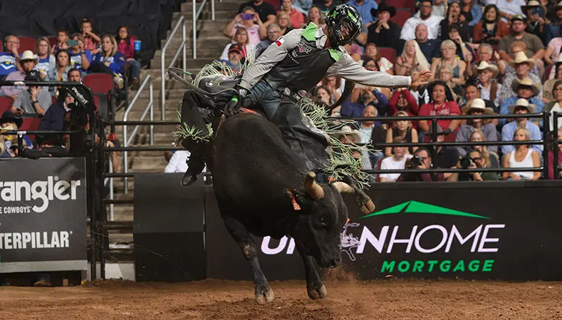 Austin Gamblers clinch top seed for PBR Team Series Championship after defeating Arizona Ridge Riders  