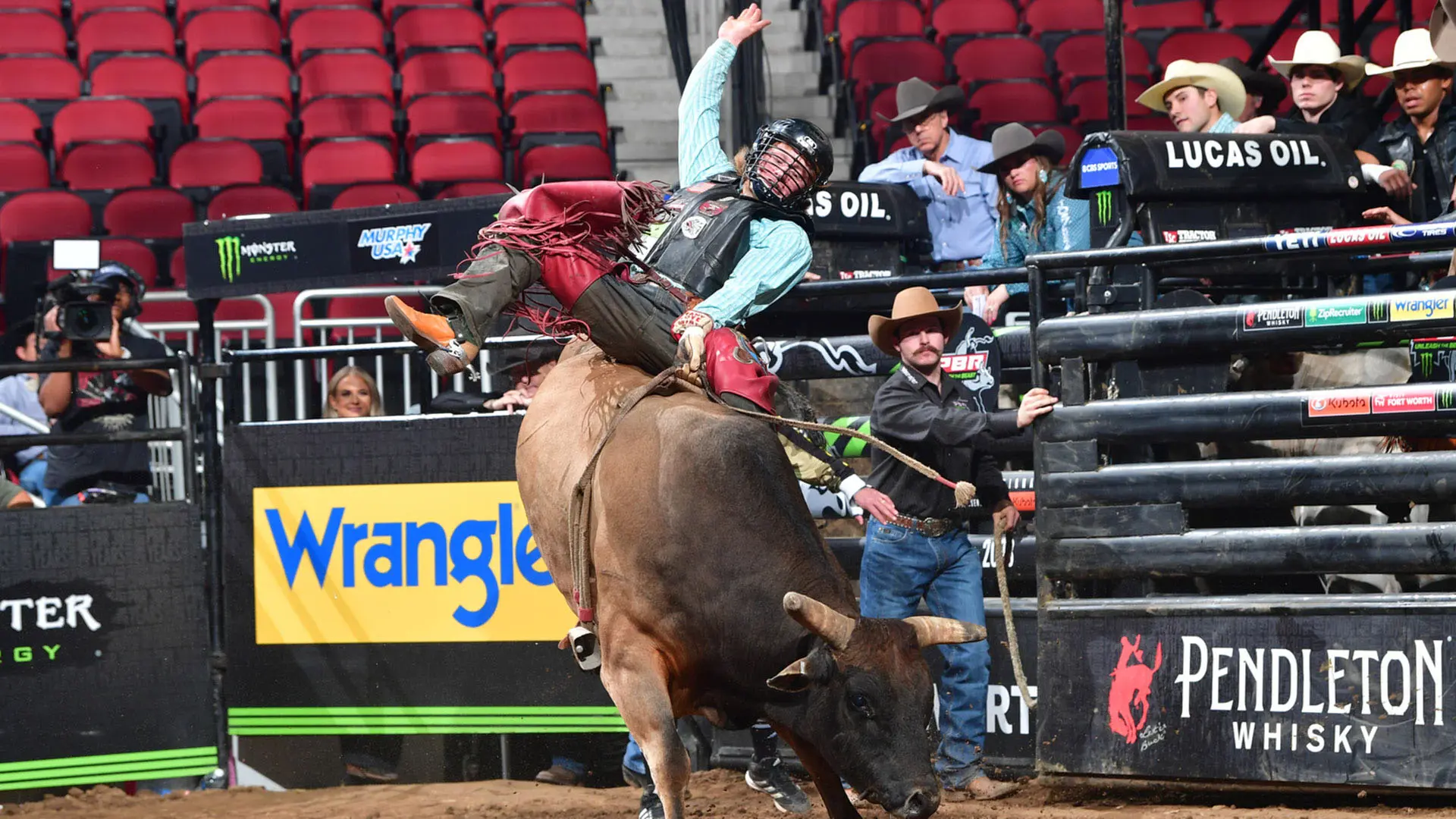 Surging Brady Turgeon turns it on in Louisville to qualify for first PBR World Finals