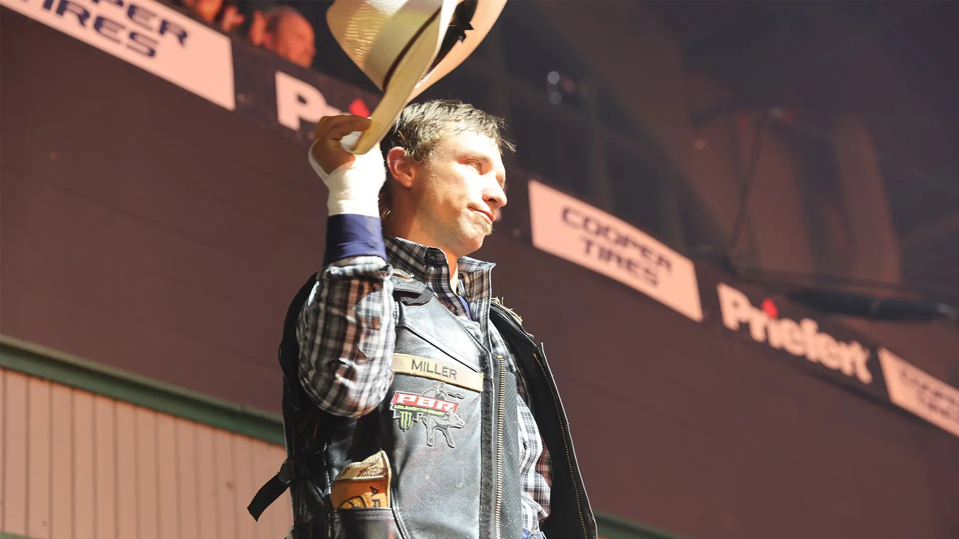 Callum Miller wins opening night of Cody Snyder’s Charity Bullbustin’ in Calgary, Alberta