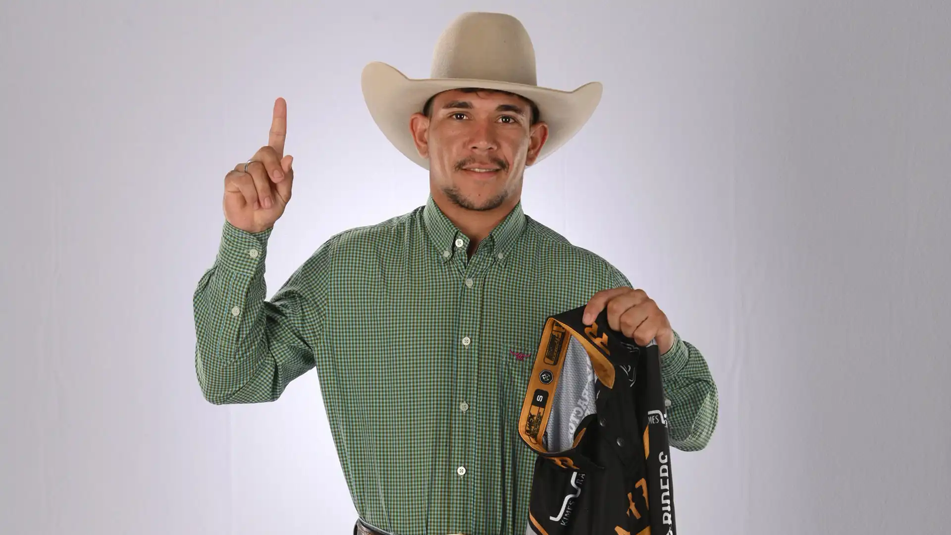 Meet the 6 riders from PBR Teams combine in Brazil selected in 2025 draft