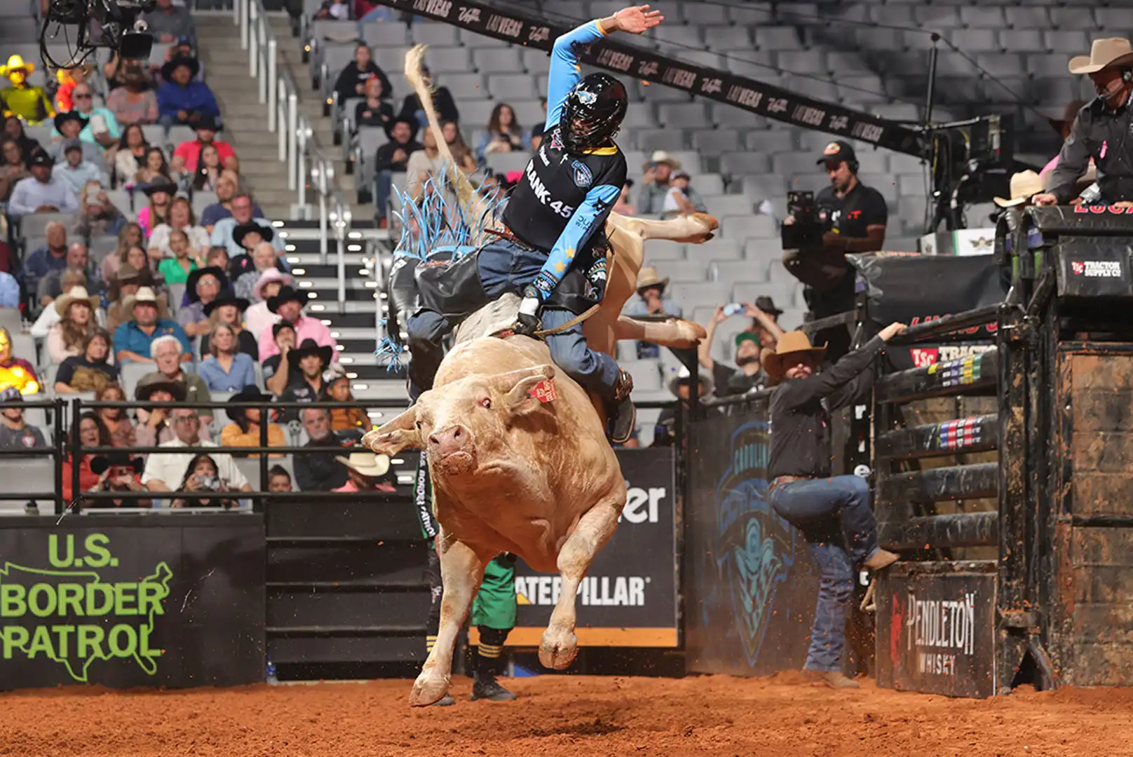 2410a30a-44fb-4423-80a4-b70acd108067