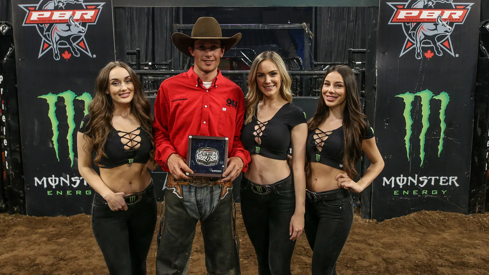 Parsonage reclaims No. 1 ranking in Canada with win in Halifax