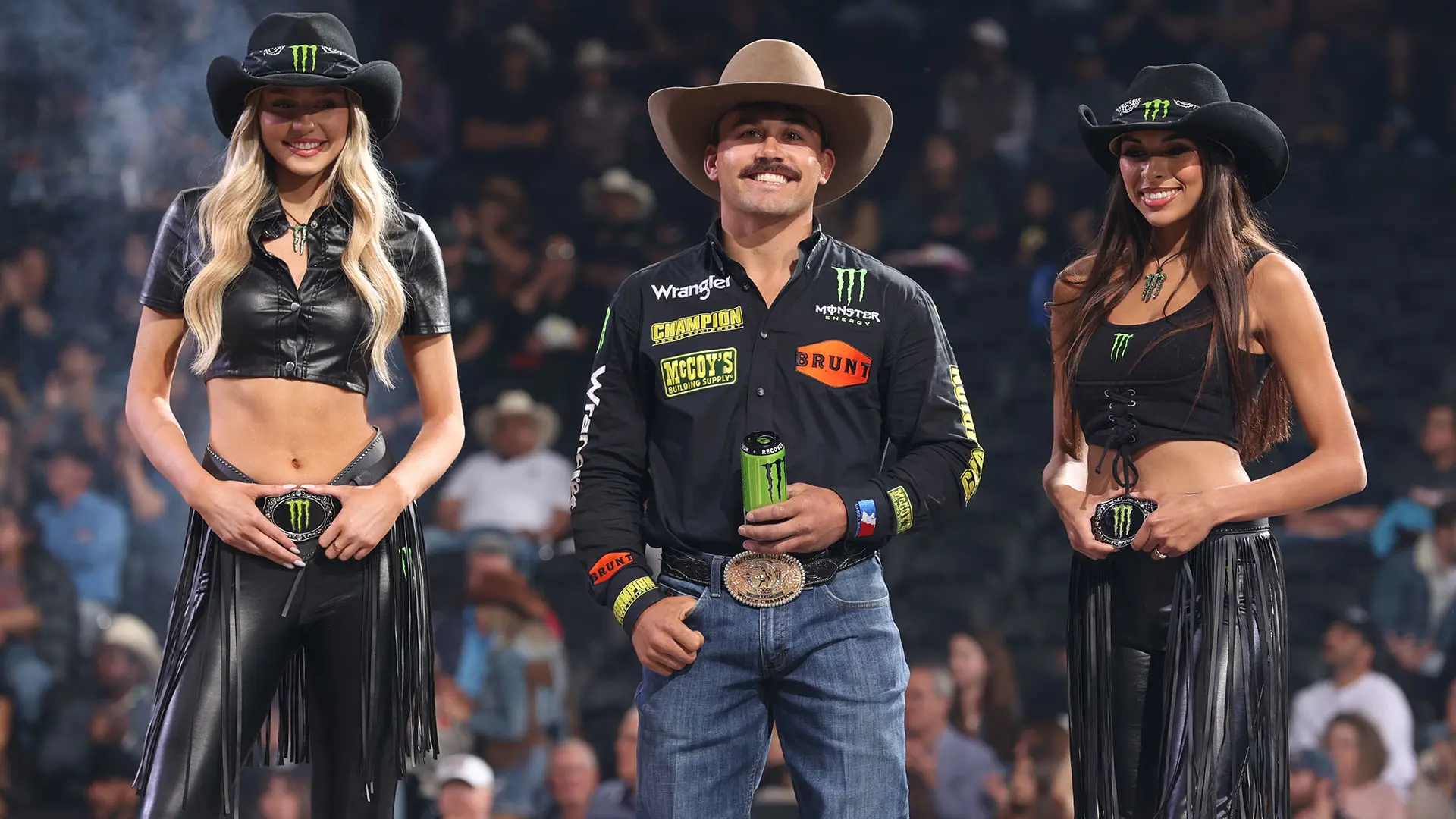 Daylon Swearingen wins Round 1 of Wrangler PBR Greater Palm Springs as world title race tightens 
