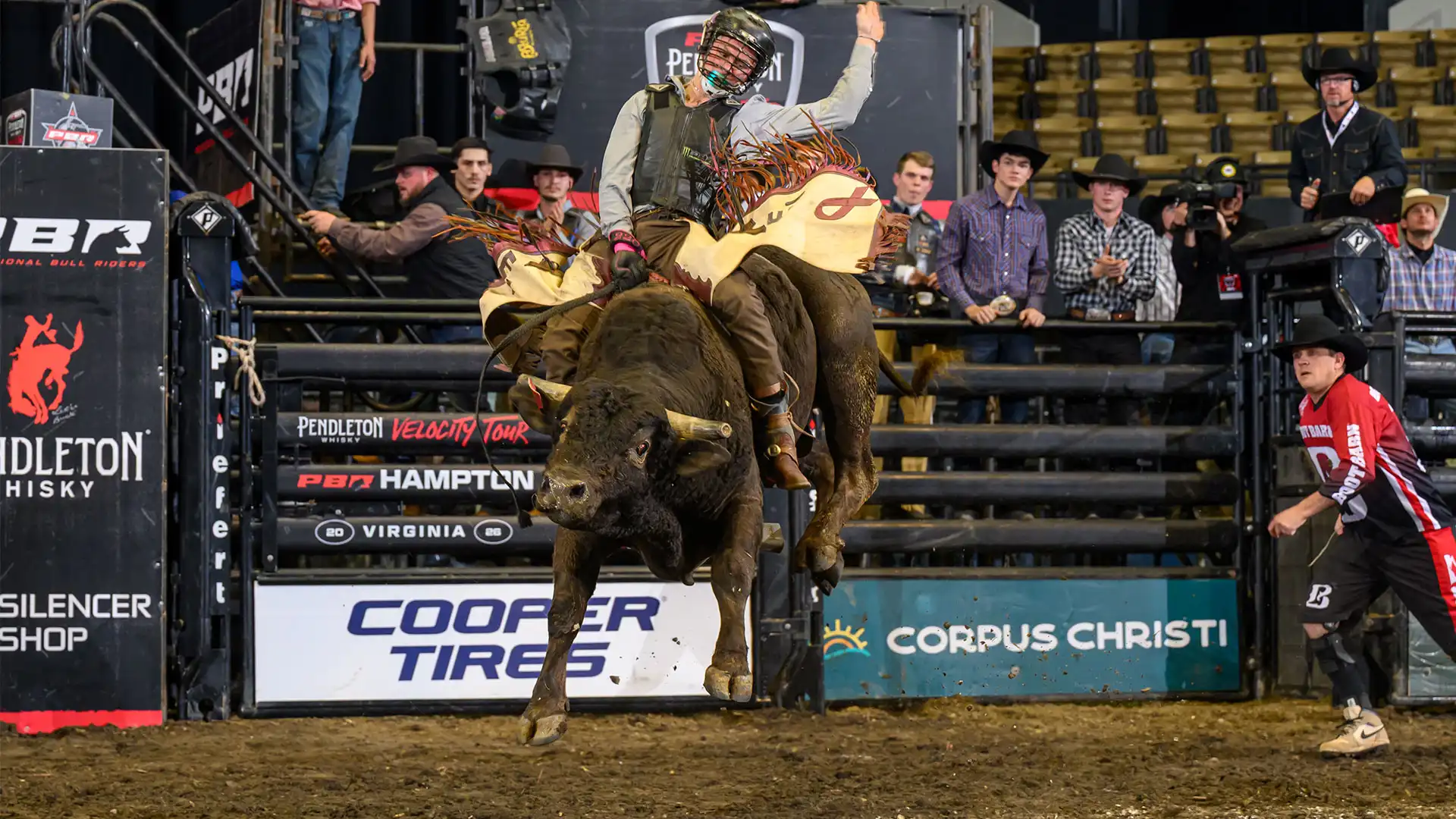 Elijah Jennings wins PBR Hampton to rocket to No. 2 in the Pendleton Whisky Velocity Tour standings