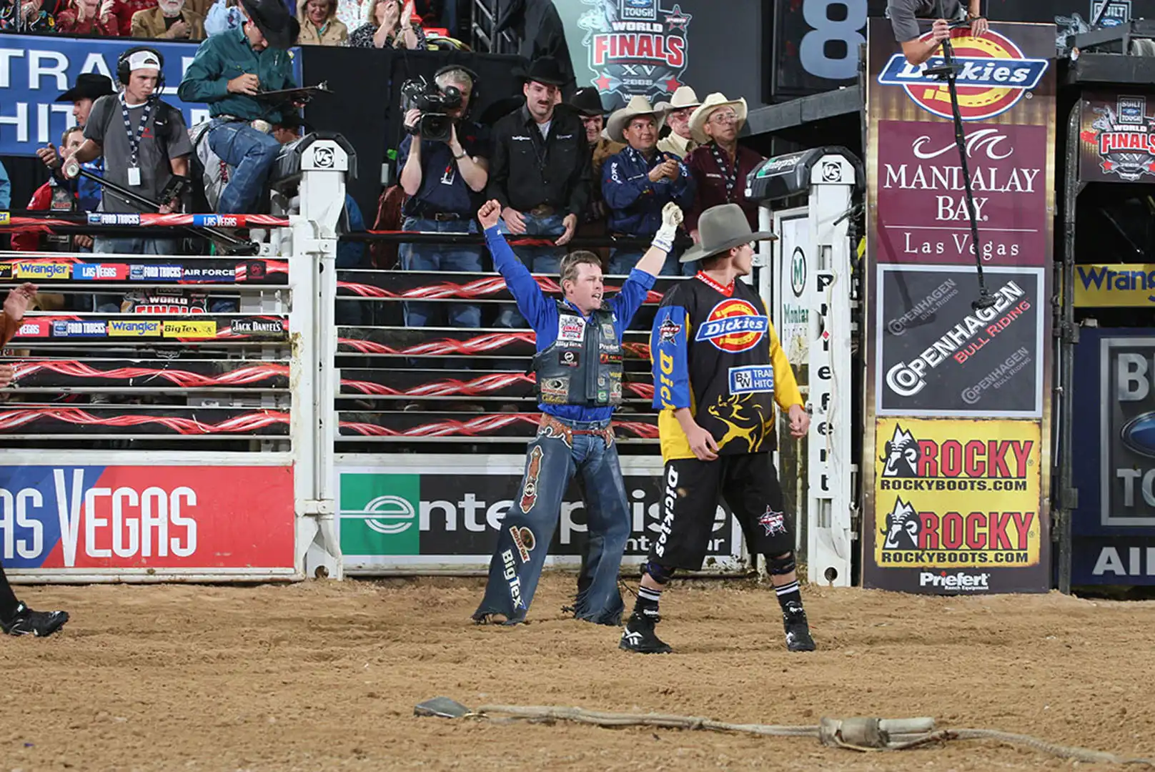 9c909f60-1689-40fe-99c6-680a50c5a32b