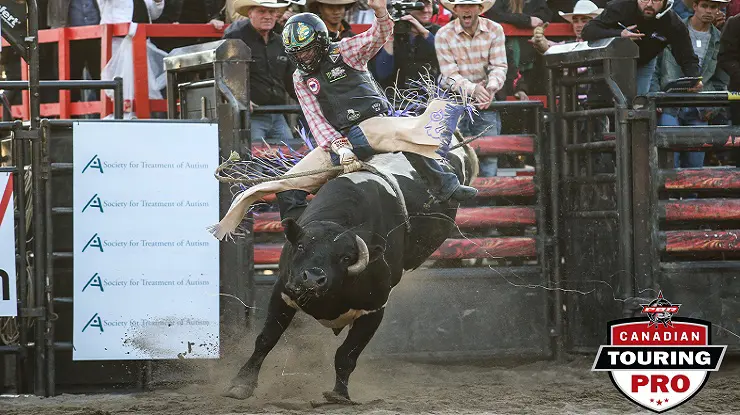 Richardson Wins First Night of Ranchman’s PBR BullBustin’