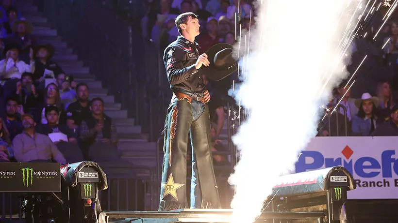 Teel to keep pushing for World Finals victory despite torn knee ligaments
