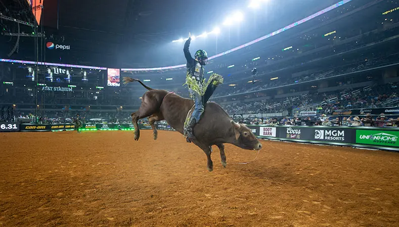 2020 in Review: Rides that defined the 2020 PBR World Finals