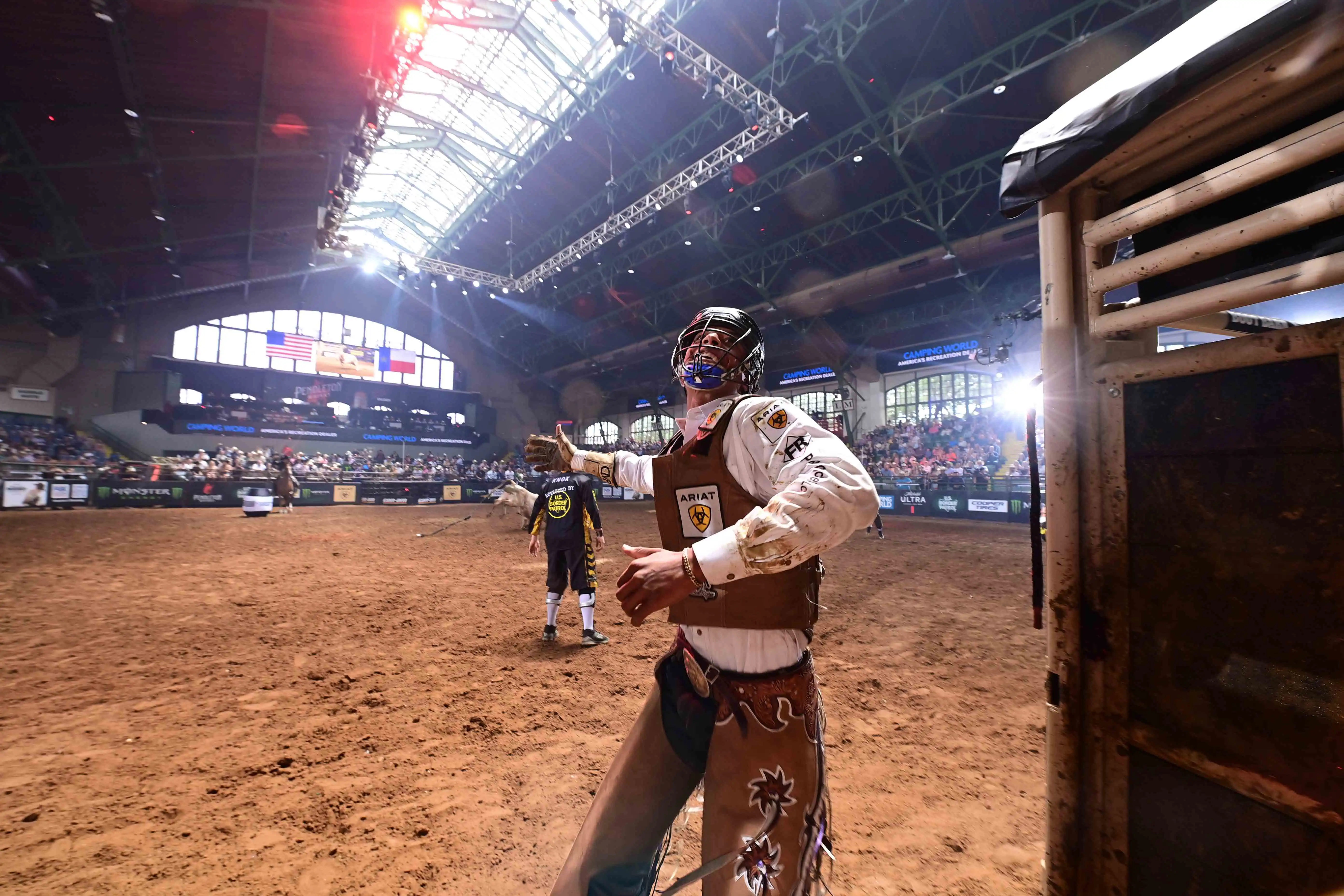 25 LIVE Fort Worth 04 536